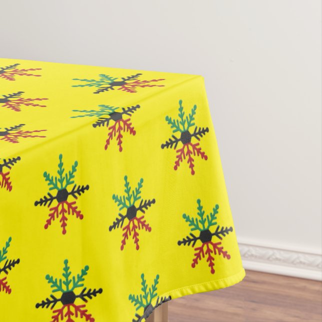 Red Black Green Yellow Snowflakes Pattern Kwanzaa Tablecloth (In Situ)