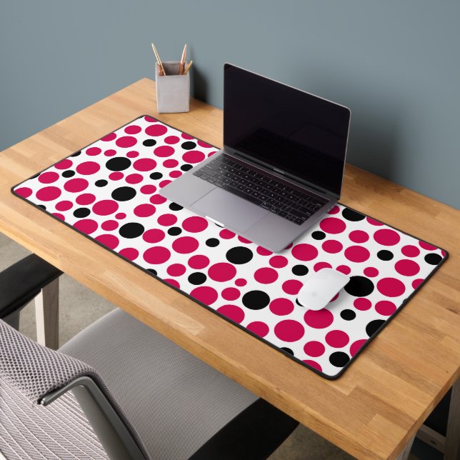 red black peas retro on white background desk mat (Office 2)