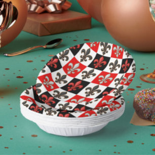 Red Black White Chequered Fleur-de-lis Design Paper Plate