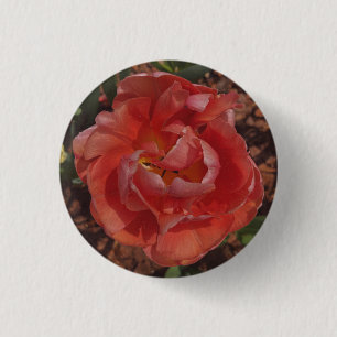red blossom  3 cm round badge