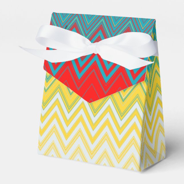 Red Blue Yellow Chic Unique Zigzag Pattern Favour Box (Front Side)