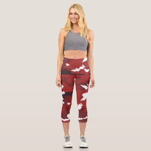 Red camouflage pattern capri leggings
