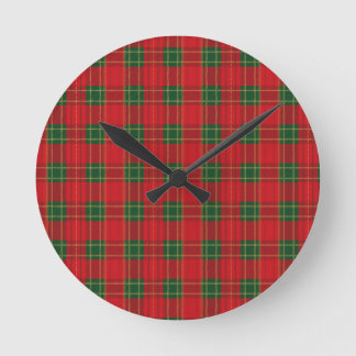 Red Christmas Plaid Pattern | Cozy Holiday Design Round Clock