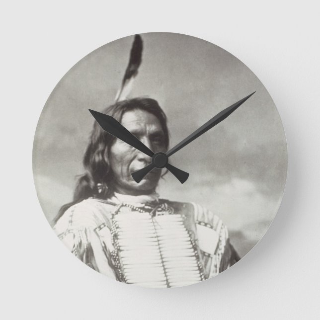 Red Cloud Chief (1822-1909) 1880 (b/w photo) Round Clock (Front)