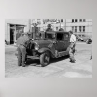 Red Crown Gas Station, 1940s