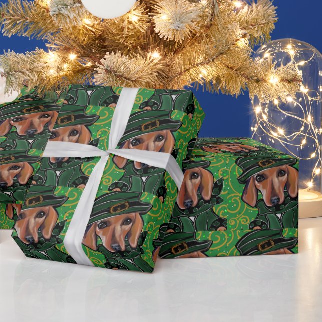 RED DACHSHUND    WRAPPING PAPER (Holidays)