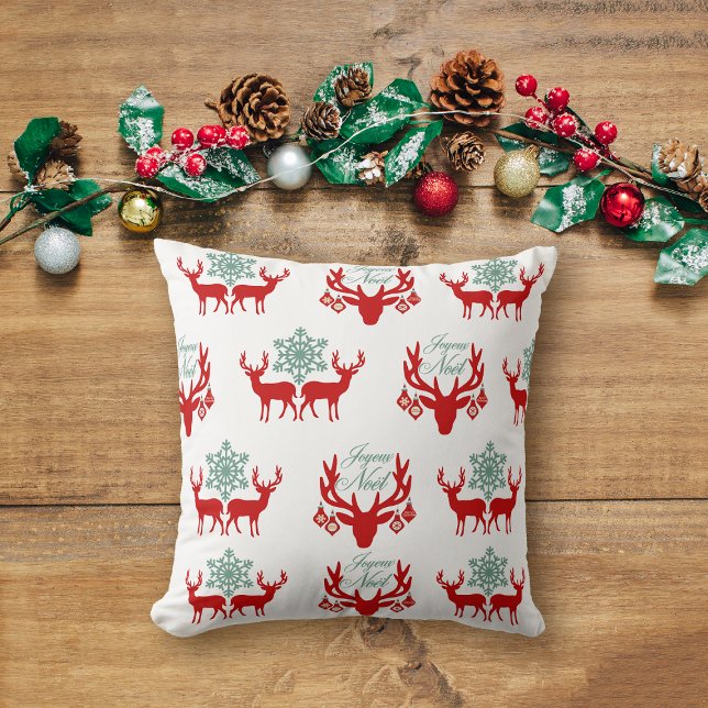 Red Deer Antlers Pattern Cabin Christmas Pattern Cushion (Creator Uploaded)