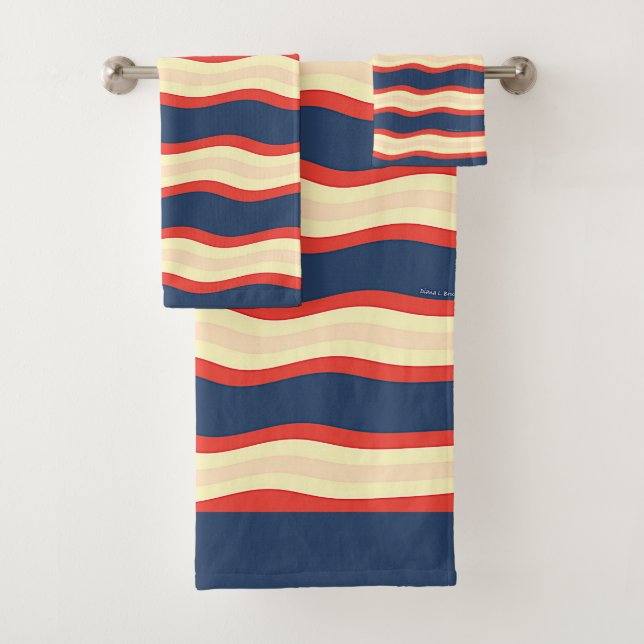 Red Dk Blue Wavy Creme  Bath Towel Set (Insitu)