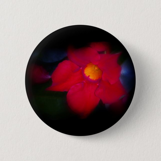 Red Flowering Vine 6 Cm Round Badge (Front)