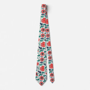 Red flowers tie