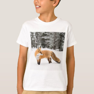 Red Fox in White Snow T-Shirt