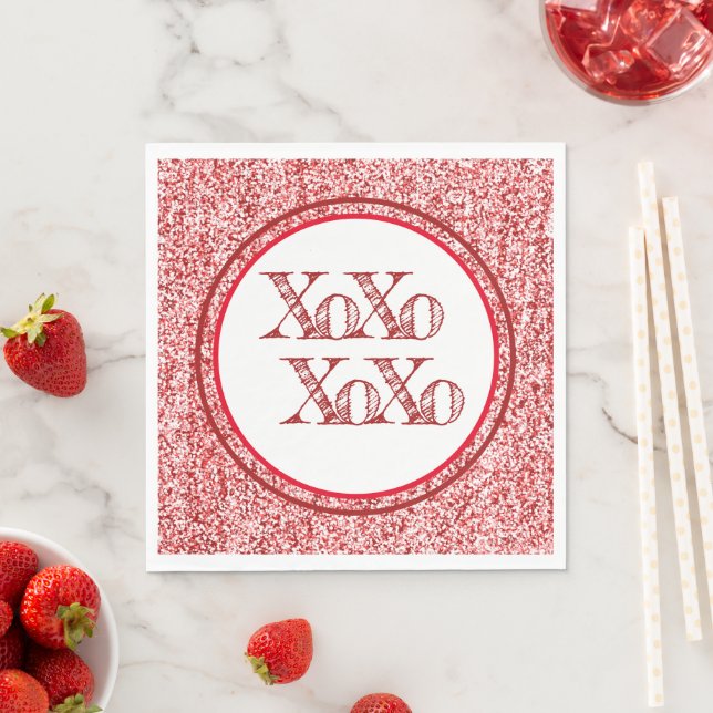 Red Glitter XOXO Napkin (Insitu)