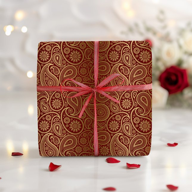 Red & Gold Paisley Pattern Wrapping Paper (Creator Uploaded)