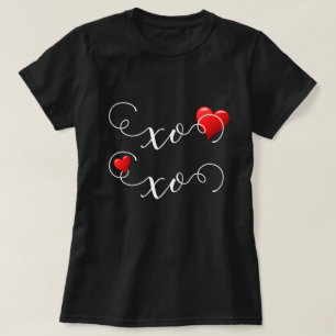 Red Heart XOXO  T-Shirt