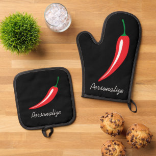 Red hot chilli pepper drawing personalised kitchen oven mitt & pot holder set