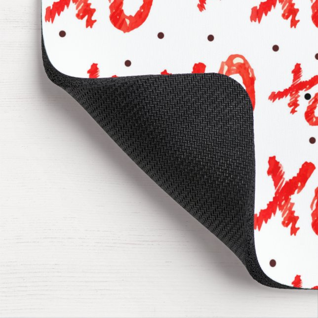 Red Hugs And Kisses Pattern Mouse Pad (Corner)