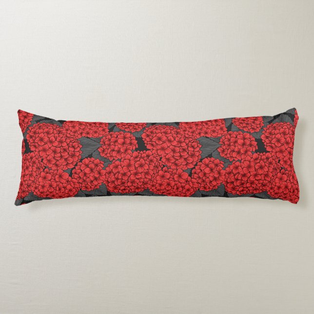 Red hydrangea body cushion (Front)