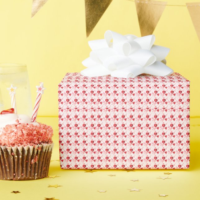 Red love hearts and arrow   wrapping paper (Birthday Party)