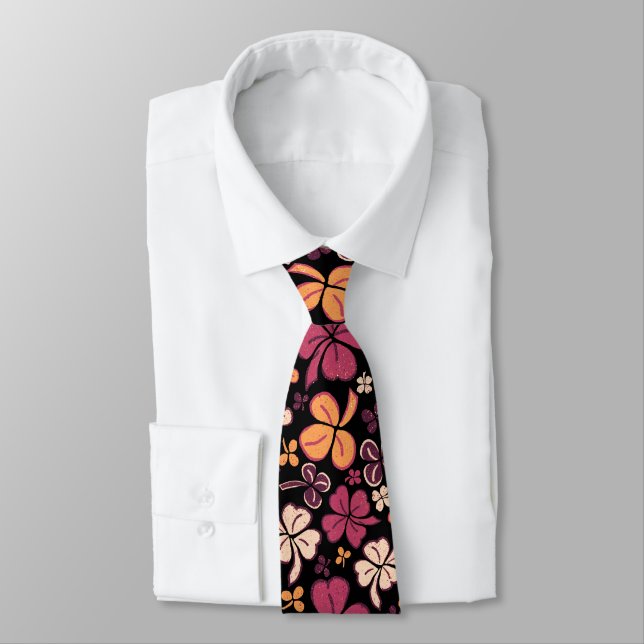 Red Lucky Clover 4 Leaves Shamrock Pattern Tie (Tied)