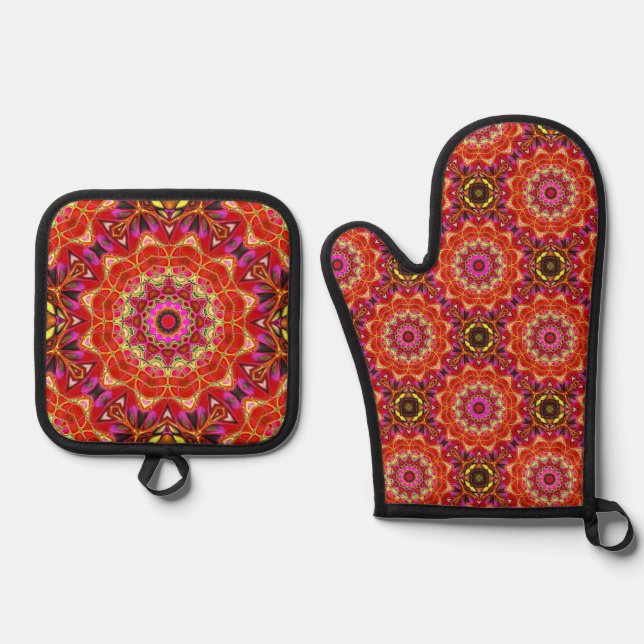 Red MANDALA  Oven Mitt & Pot Holder Set (Front)