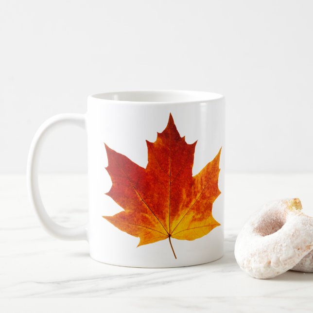 Red maple leaf coffee mug (With Donut)