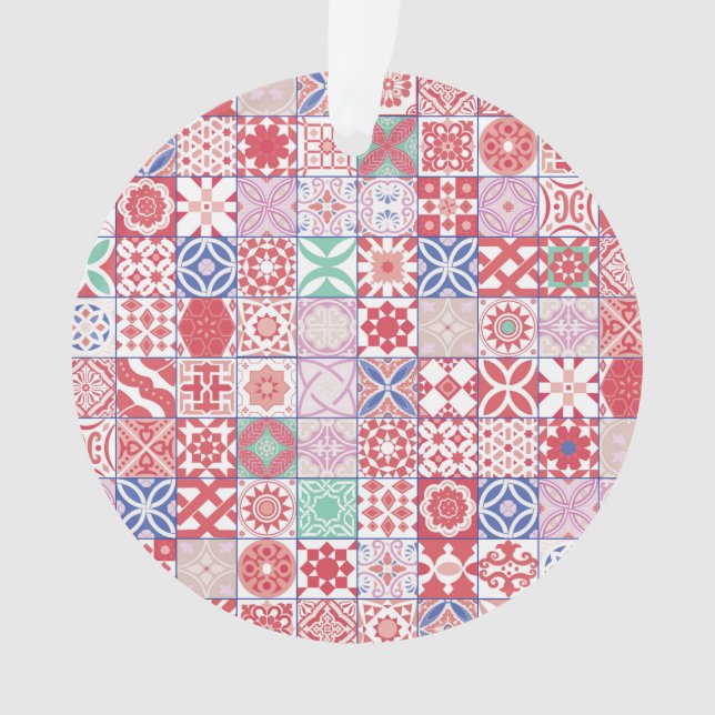 Red Moroccan tile Ornament (Front)