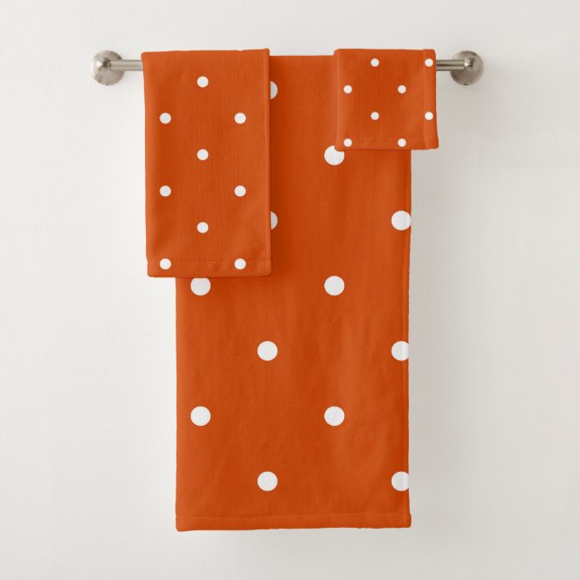 red orange and white dots bath towel set (Insitu)