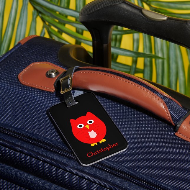 Red Owl Design Personalised  Luggage Tag (Front Insitu 1)