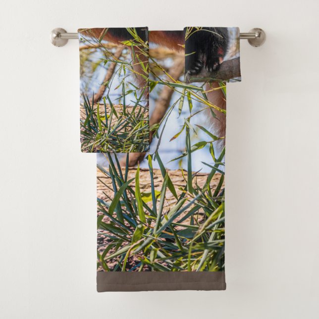 Red panda bath towel set (Insitu)