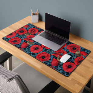 Red poppies and wrens, blue leaves on black desk mat