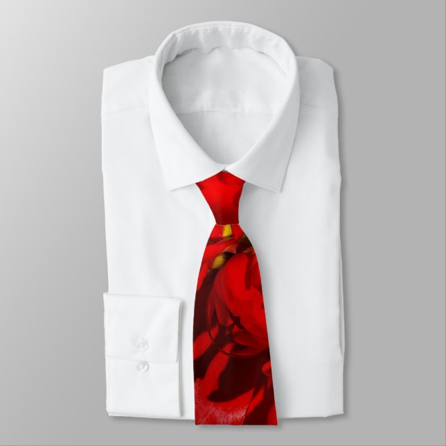 Red Red Red  Tie (Tied)