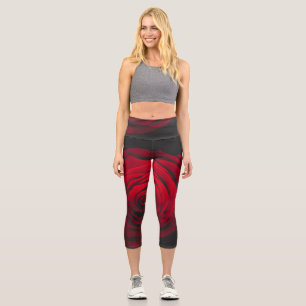 Red rose on black background vintage effect capri leggings