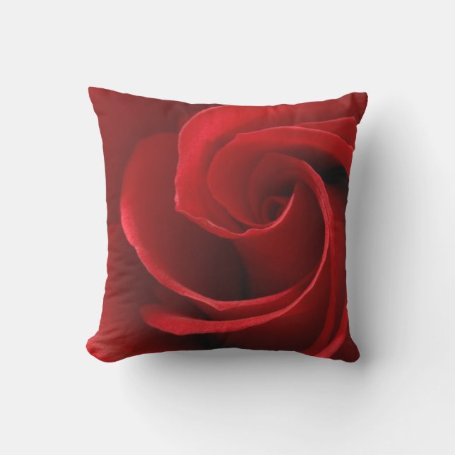 Red Rose Outdoor Throw Pillow, Throw Pillow (Front)
