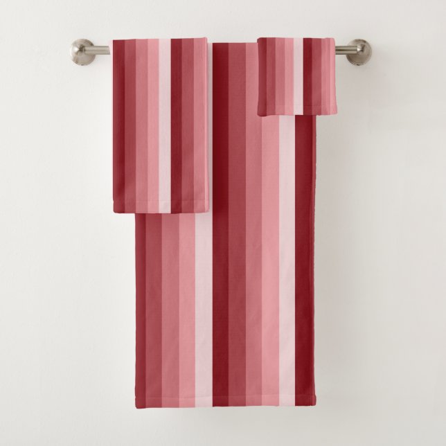 Red shadow stripes bath towel set (Insitu)
