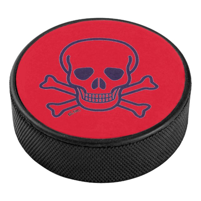 Red Skull red hockey puck (3/4)