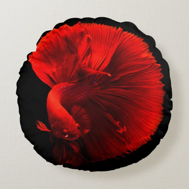 Red Tailed Fish Round Cushion (Front)