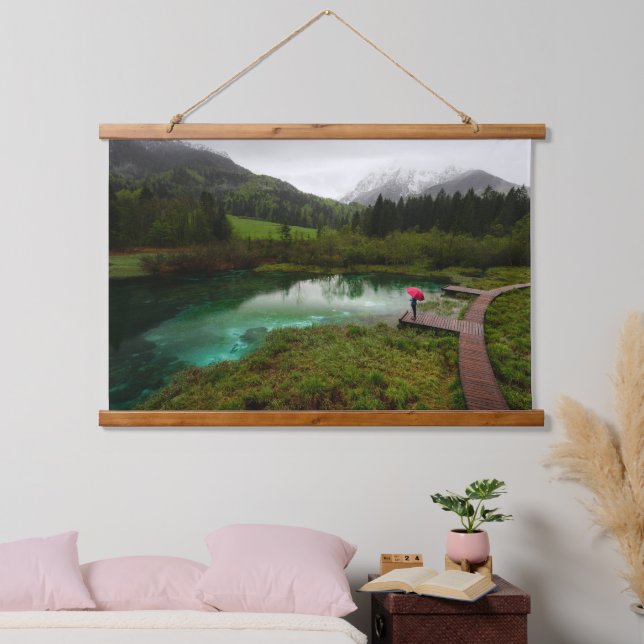 Red umbrella green lake hanging tapestry (Bedroom)