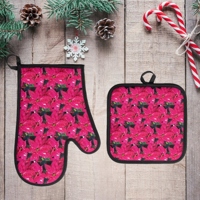 Red Variegated Poinsettia Pattern Holiday Oven Mitt & Pot Holder Set (In Situ Holiday)