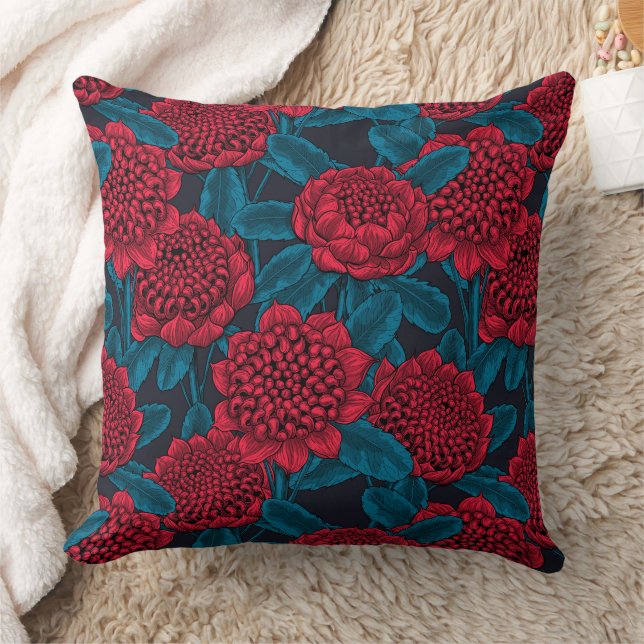 Red waratah flowers cushion (Blanket)