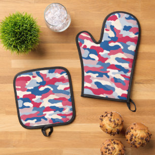 Red White & Blue Camouflage Oven Mitt & Pot Holder Set