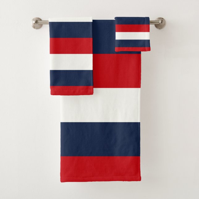 Red White Blue Stripes Bath Towel Set (Insitu)