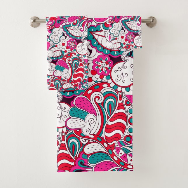 Red White Fuchsia Pink Blue Green Abstract Pattern Bath Towel Set (Insitu)