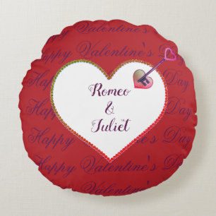 Red White Heart Elegant Vintage Valentines Day Round Cushion
