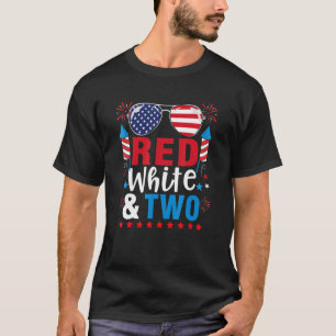 Red White & Two  2nd Birthday 4th Of July Boys Kid T-Shirt