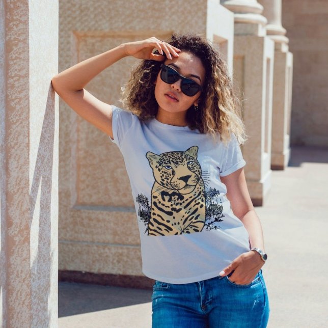 Regal Jungle Wild Queen Grey T-Shirt (Creator Uploaded)