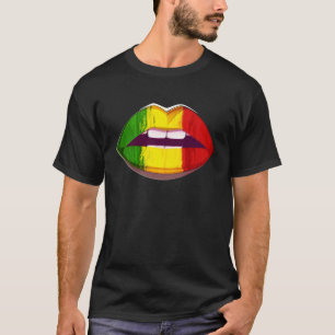 Reggae Music Jamaica Kissing Lips Flag Rastafari R T-Shirt