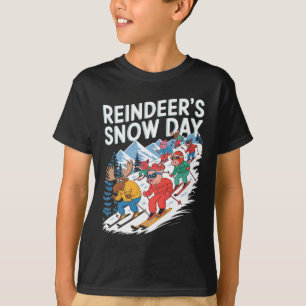 Reindeer Snow Day Winter Skiing Animals T-Shirt
