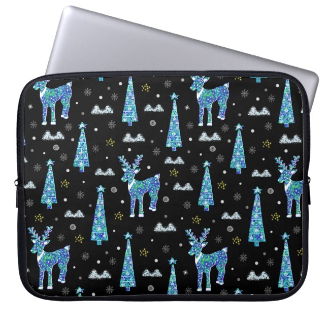 Reindeer, snowflakes, Christmas pattern Laptop Sleeve (Front)