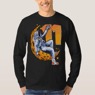 Relaxed Astronaut 11st Birthday Boy Girl 11 Years T-Shirt