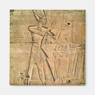Relief depicting Tuthmosis III  making an Magnet